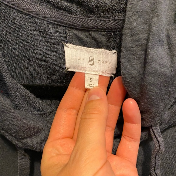 Short sleeve hoodie - Picture 3 of 3